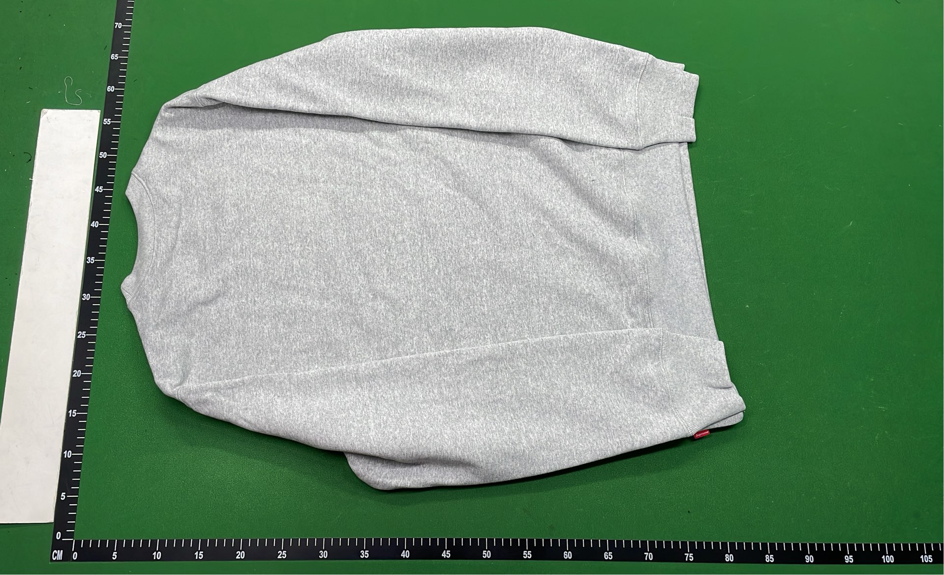 Sweatshirt — P-00667 9
