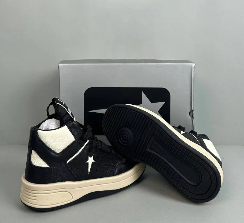 Shoes — Item 4772 6