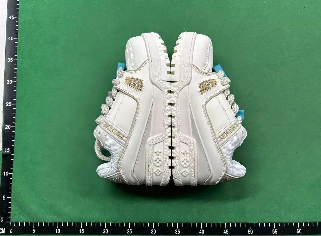Shoes — Item 4781 4