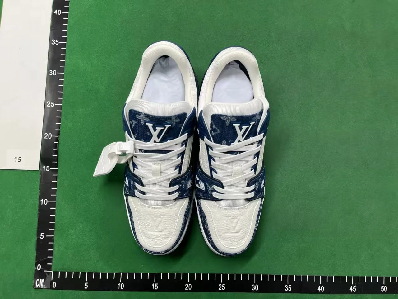 Shoes — Item 4781 6
