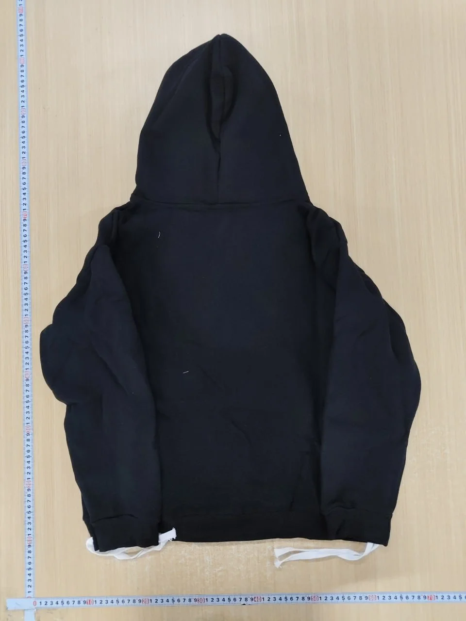 4-HDS-001 — Fashion Item 3