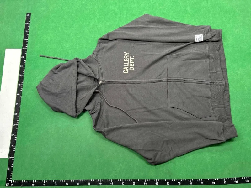 Sweatshirt — #4799 6