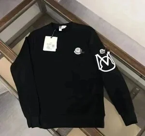Long-Sleeve Sweatshirt — DH08 4