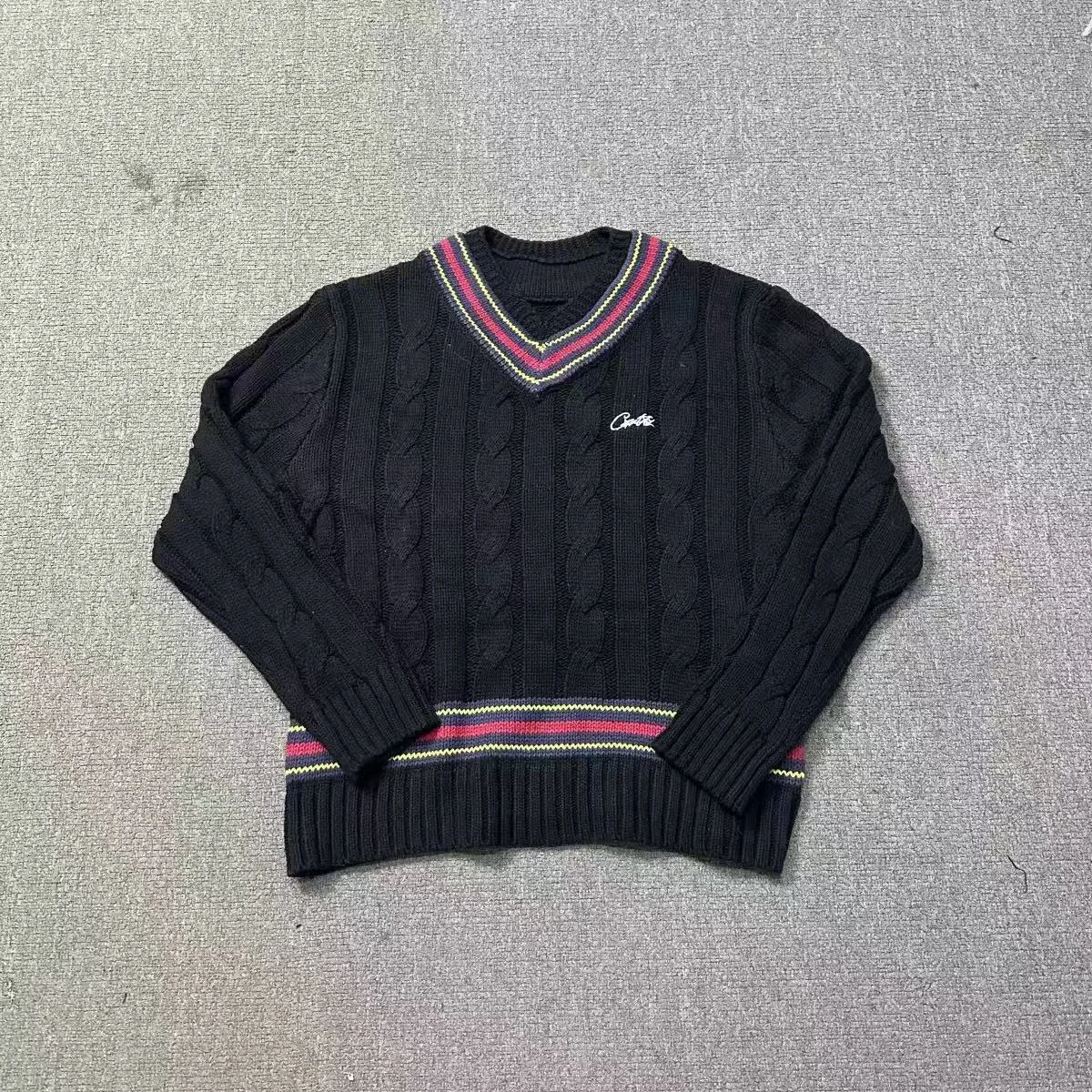 Zip-Up Embroidered Letter-Graphic Knitwear — SU08-TOP 5