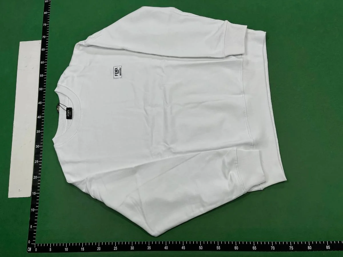 Sweatshirt — #4899 3
