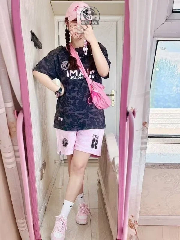 Embroidered armband couple short-sleeved shirts and shorts 3