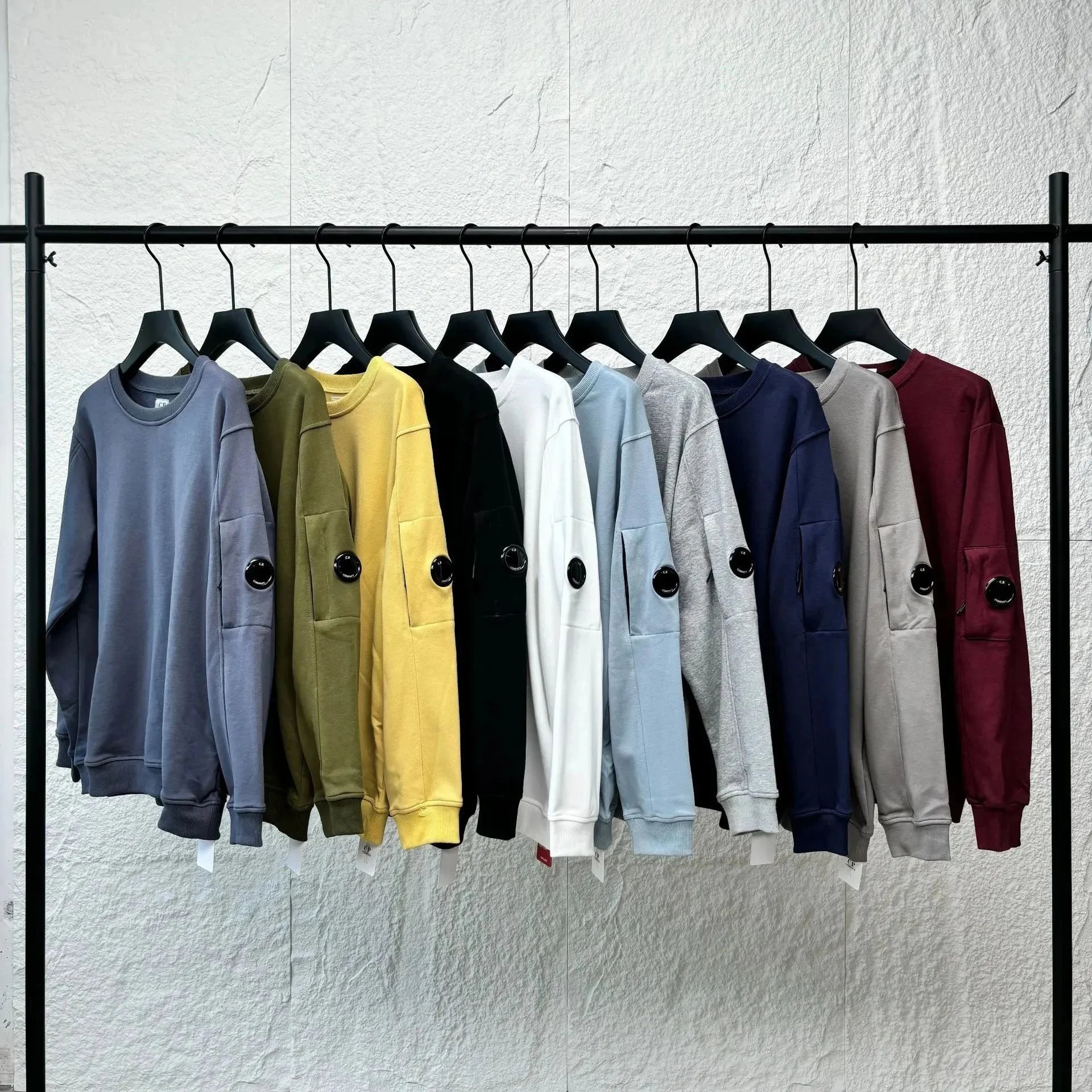 Loose-Fit Crewneck Sweatshirt — YS01