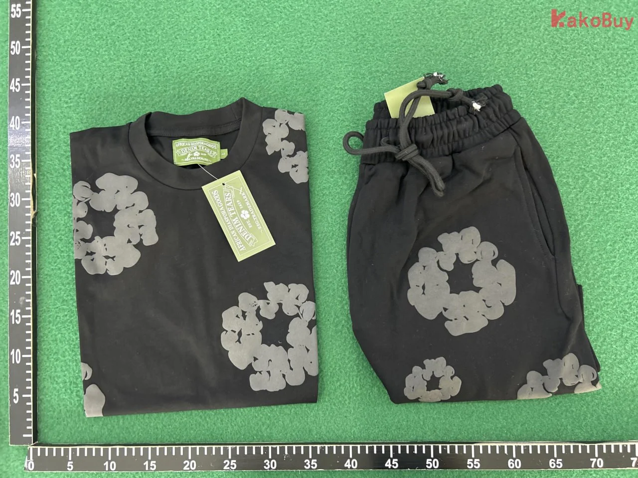 LL55-original embroidery classic unisex suit 3