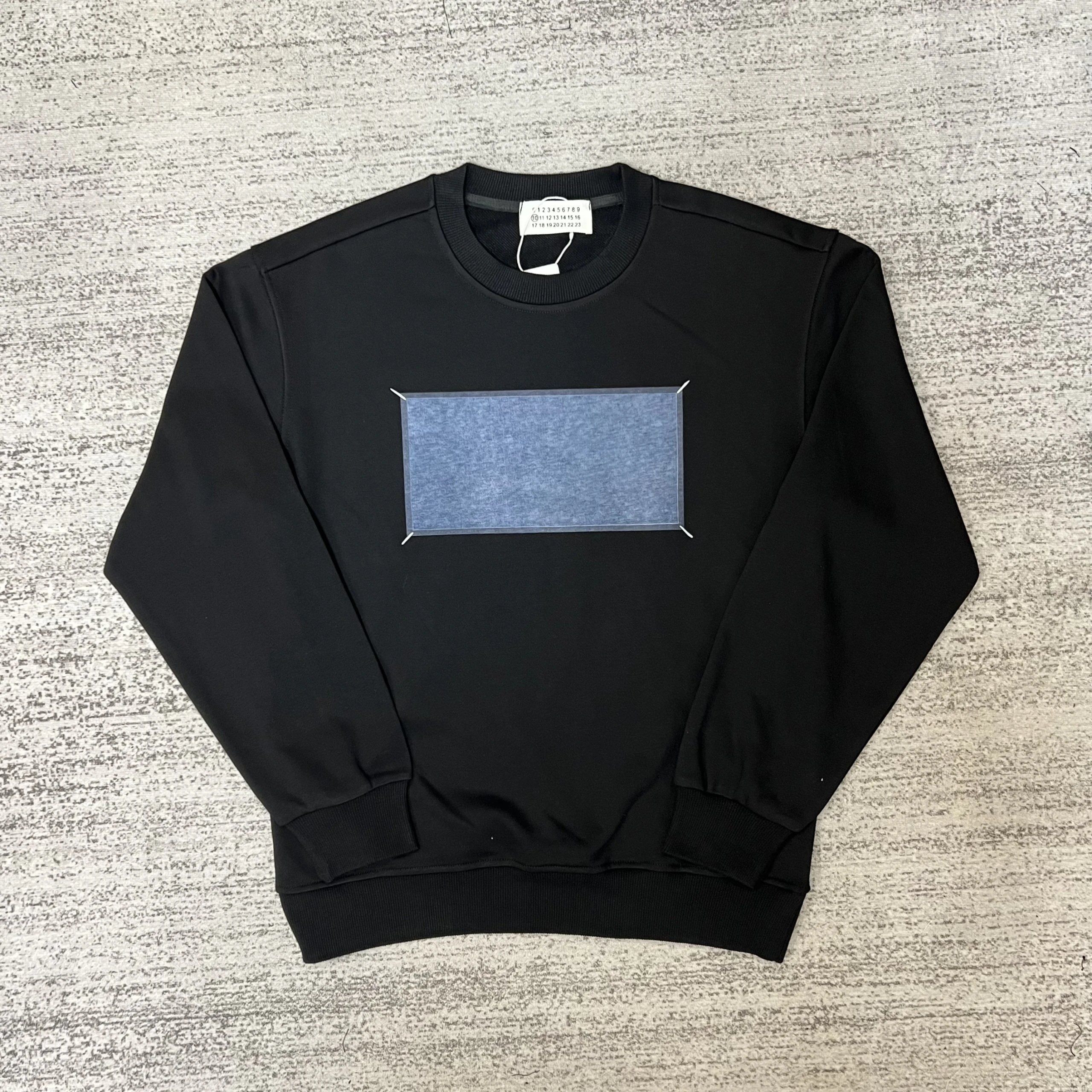 Crewneck Printed Number-Graphic Sweatshirt Selection