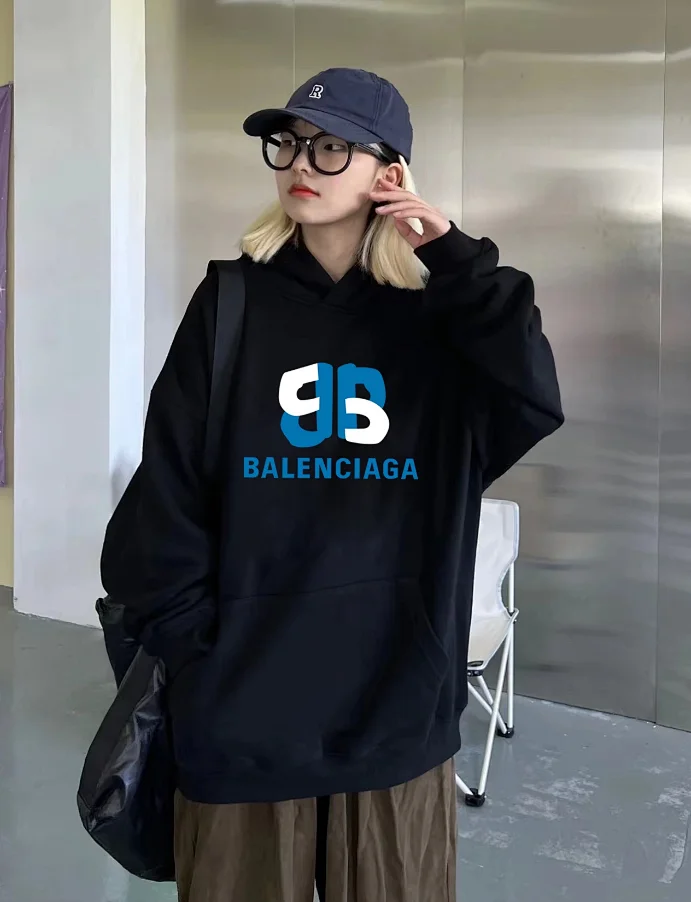 Hoodies & Sweaters — Item 5003 2