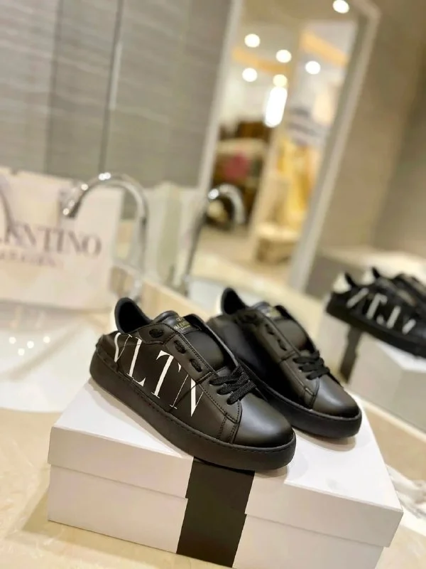 Sneakers — JL21 7