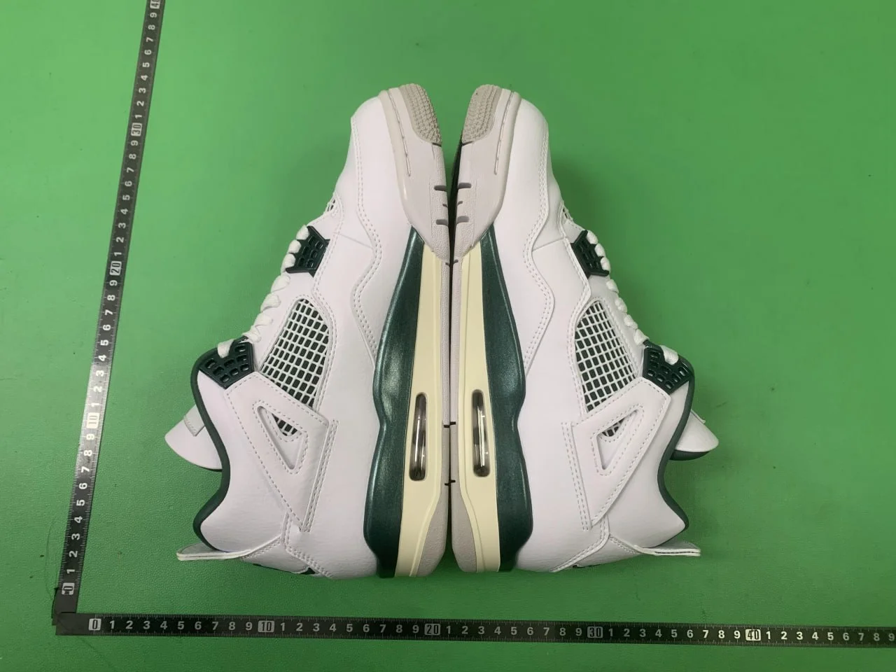 Unisex Sneakers — YL03 4