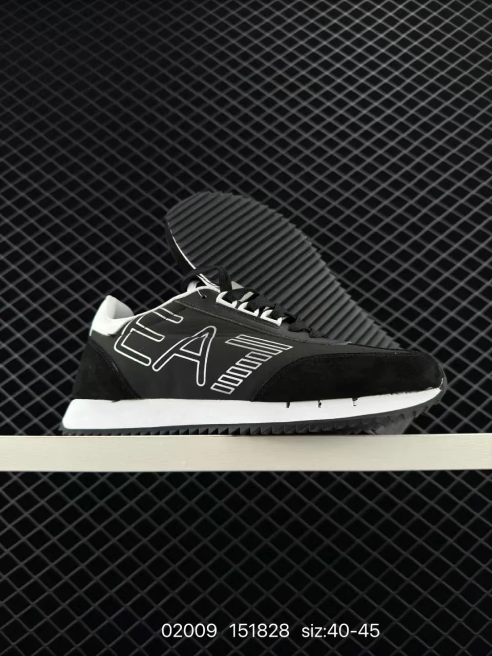 Sneakers — Mm22 / ANM 3