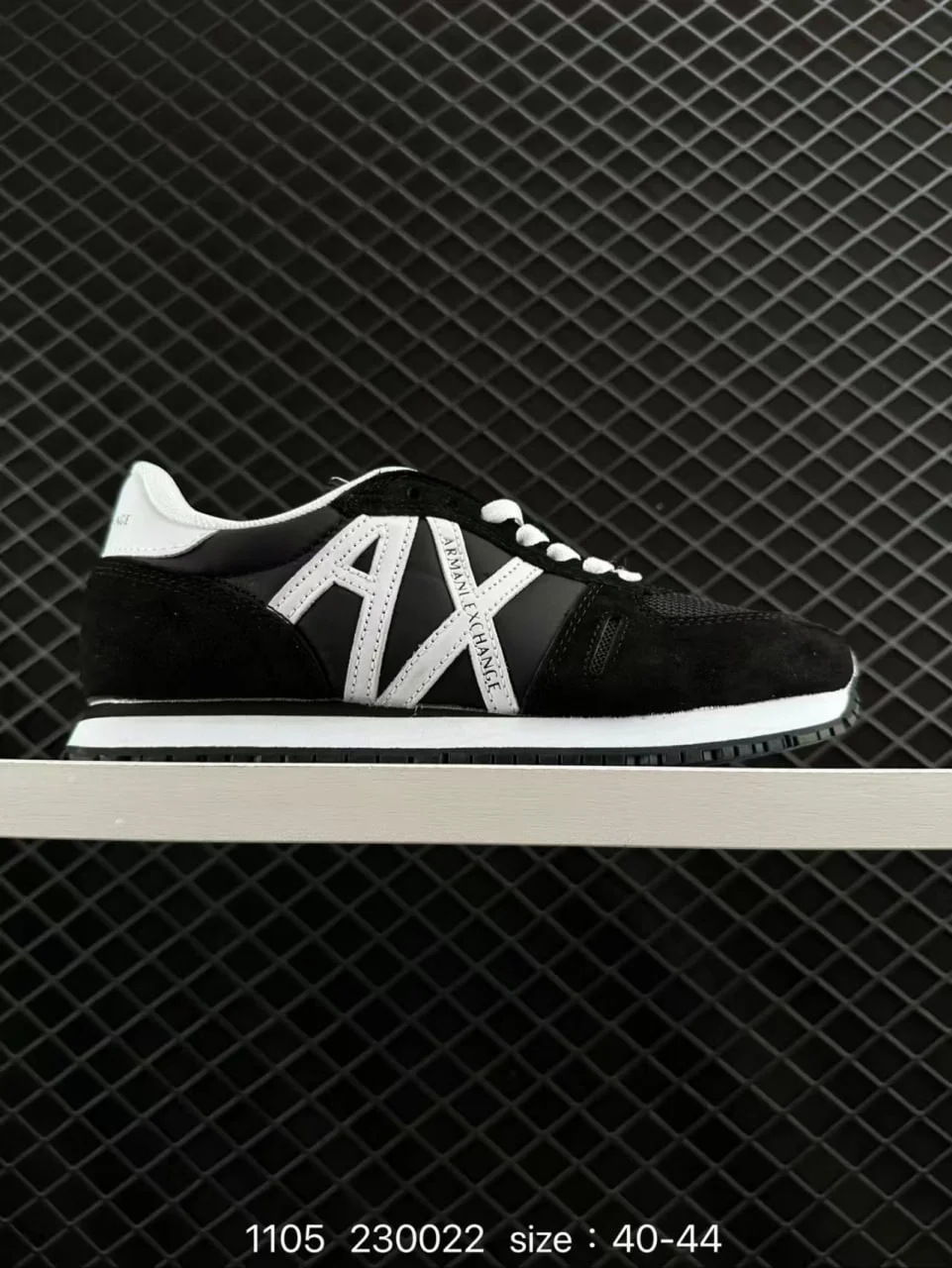 Sneakers — Mm22 / ANM 6