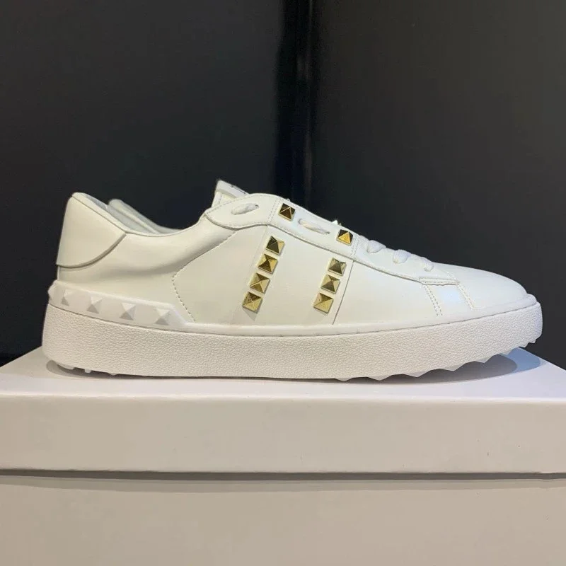 Unisex Sneakers — V* 2