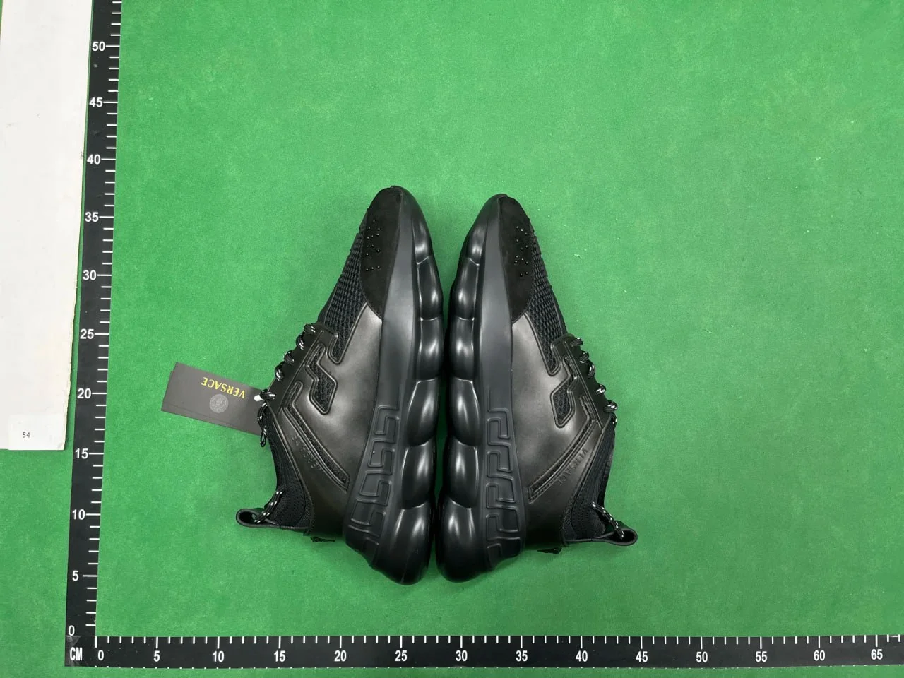 Sneakers — QZ18 6
