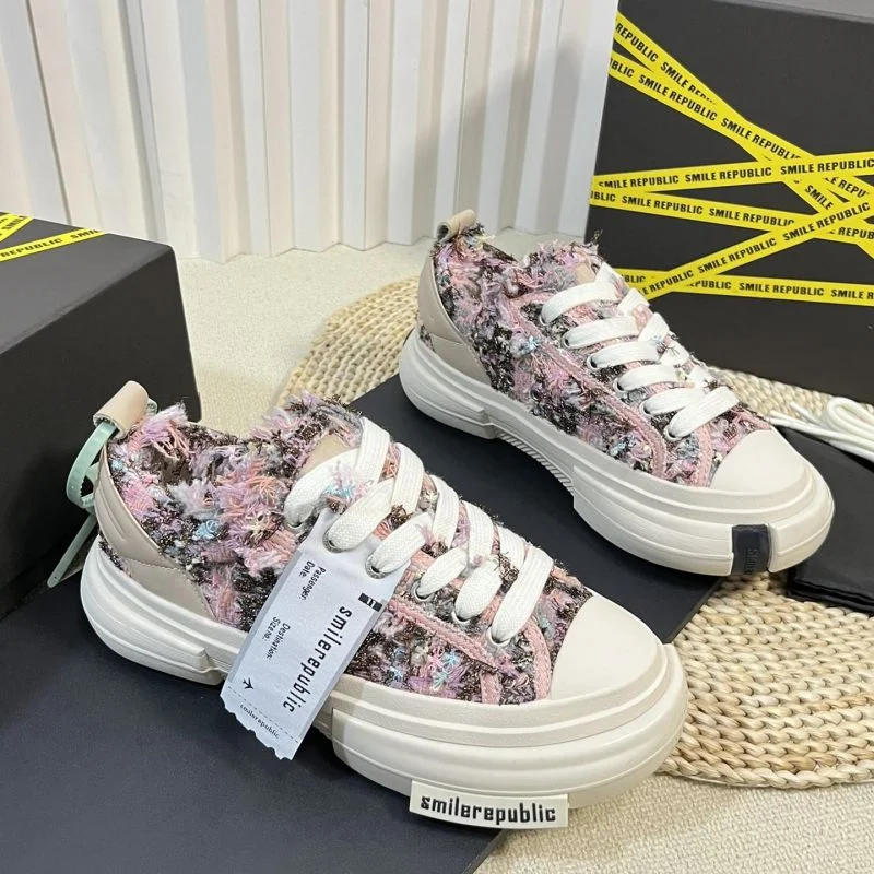 Shoes — Item 5148 5