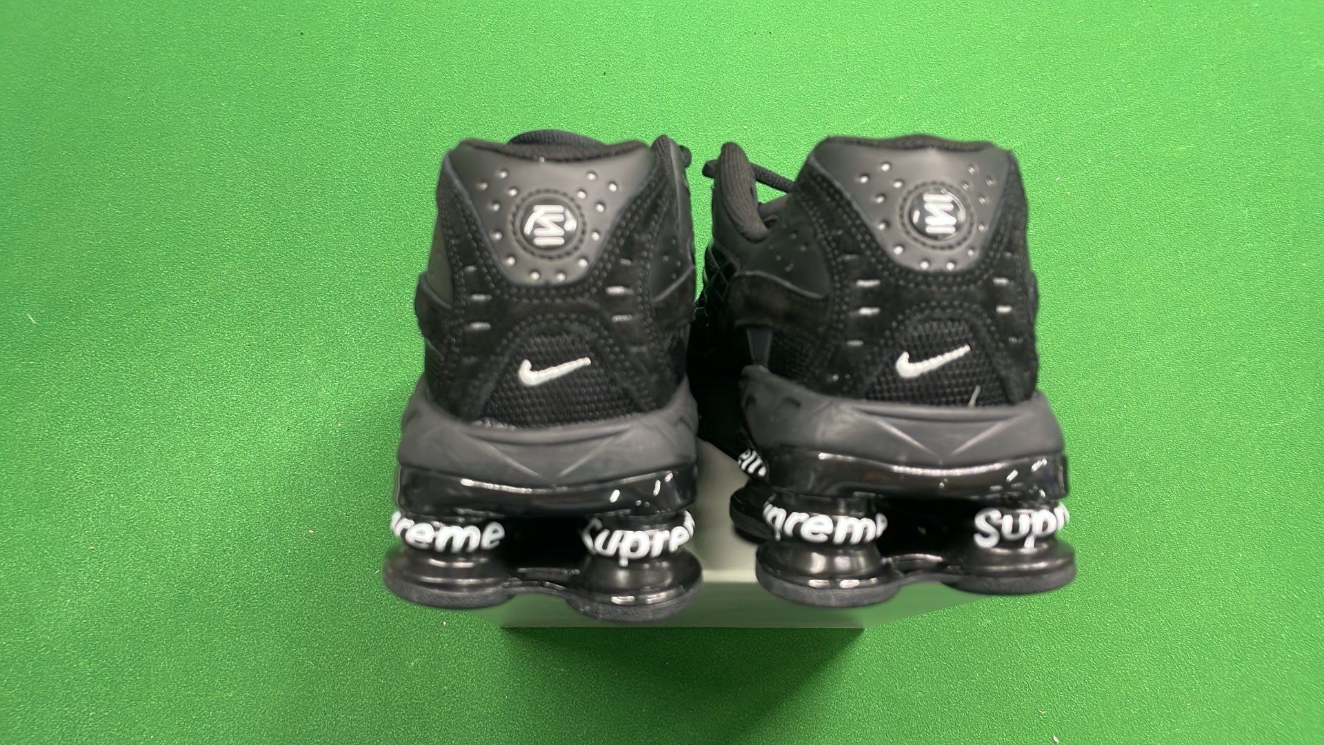 Sneakers — #5172 5