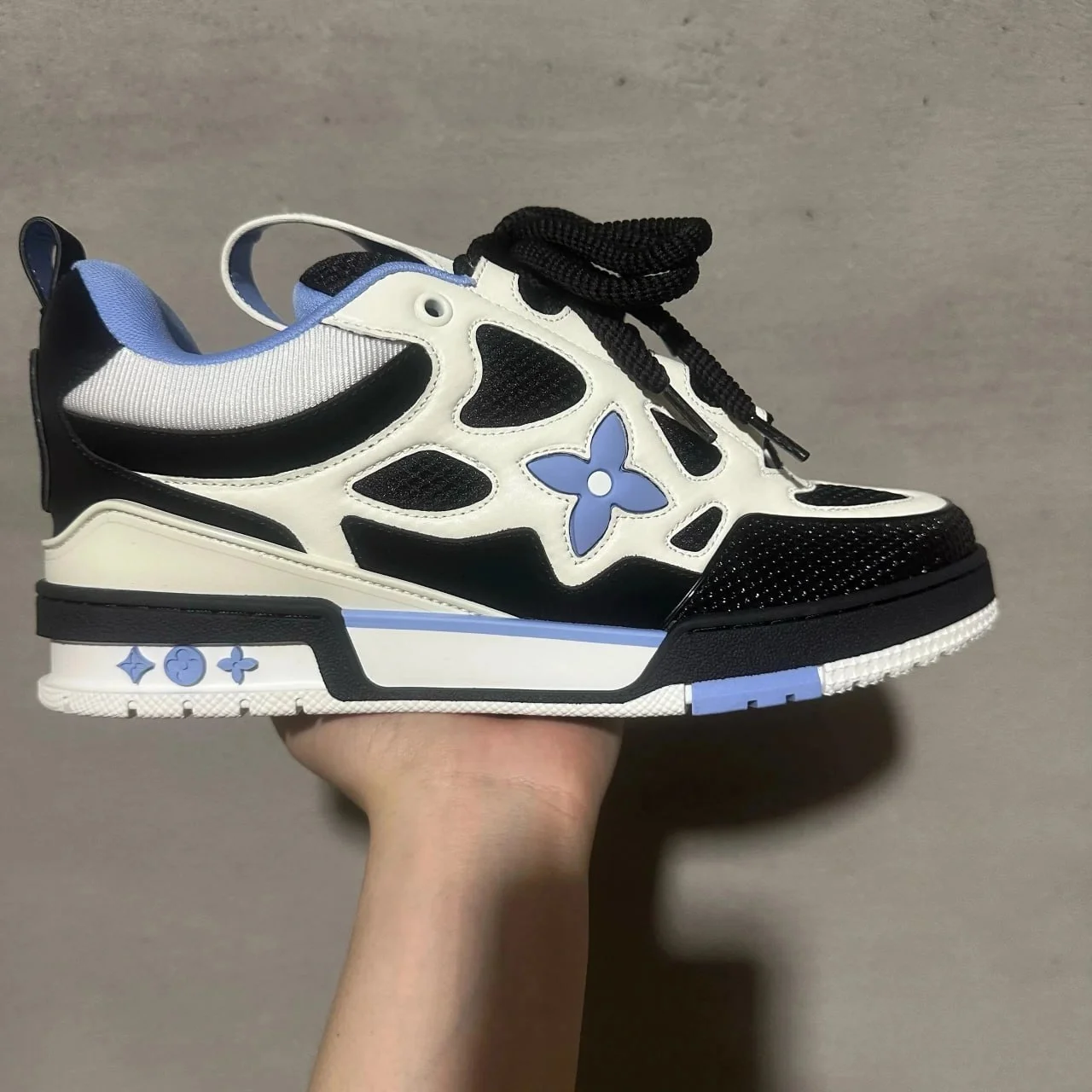 SXBB-BEST STAKE 86 — Shoes 3