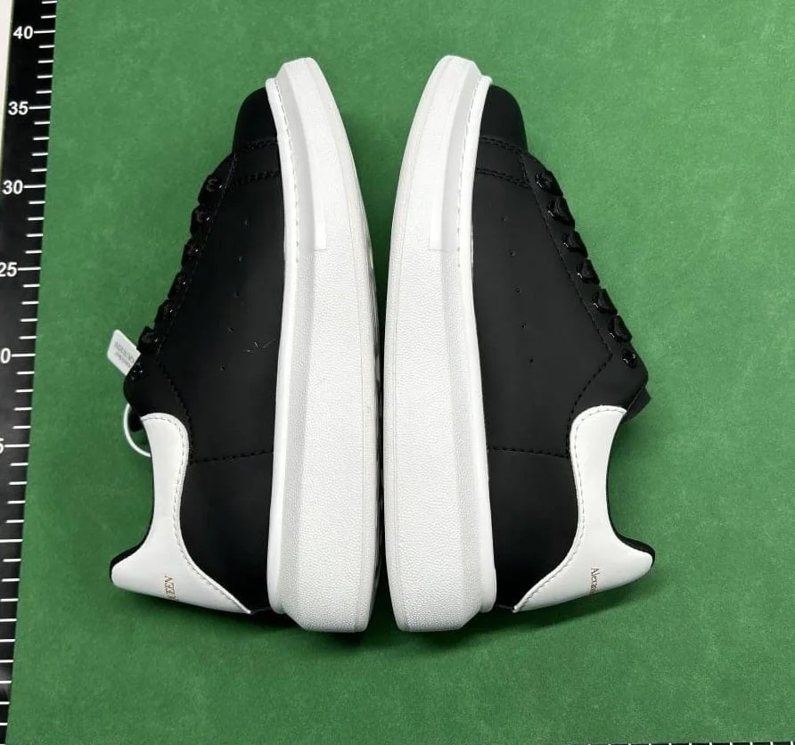 Sneakers — PH / unf 5