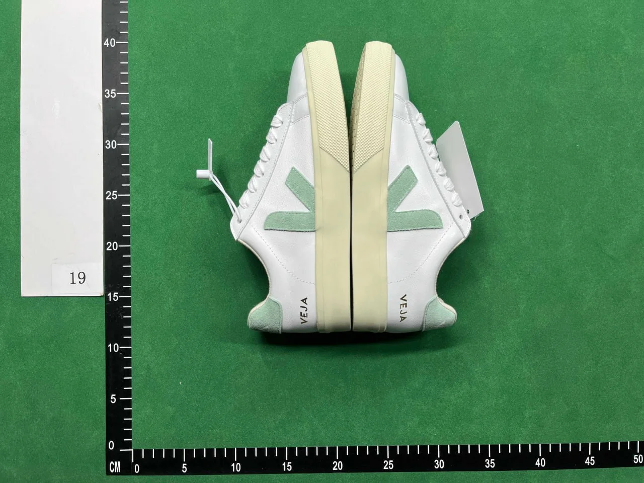 Unisex Shoes — OO01-TOP 4