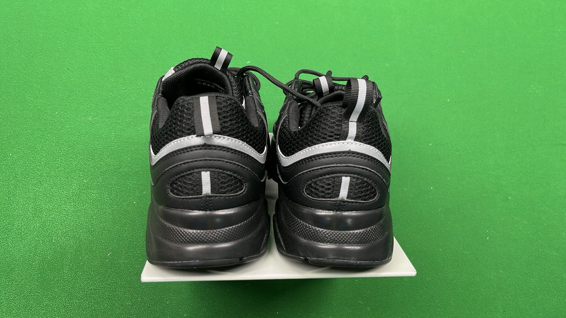 PH04 SneakersTop Version B 22 23 25 27 Timbatch 11