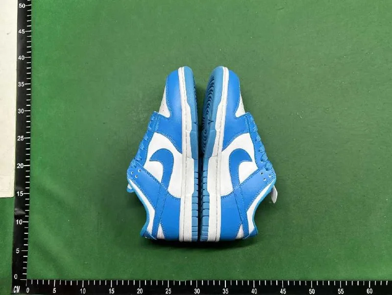 Sneakers — DS 5