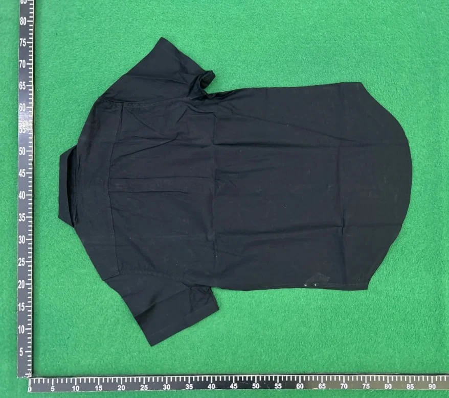 Everything goes with the shirt 91112-007 4