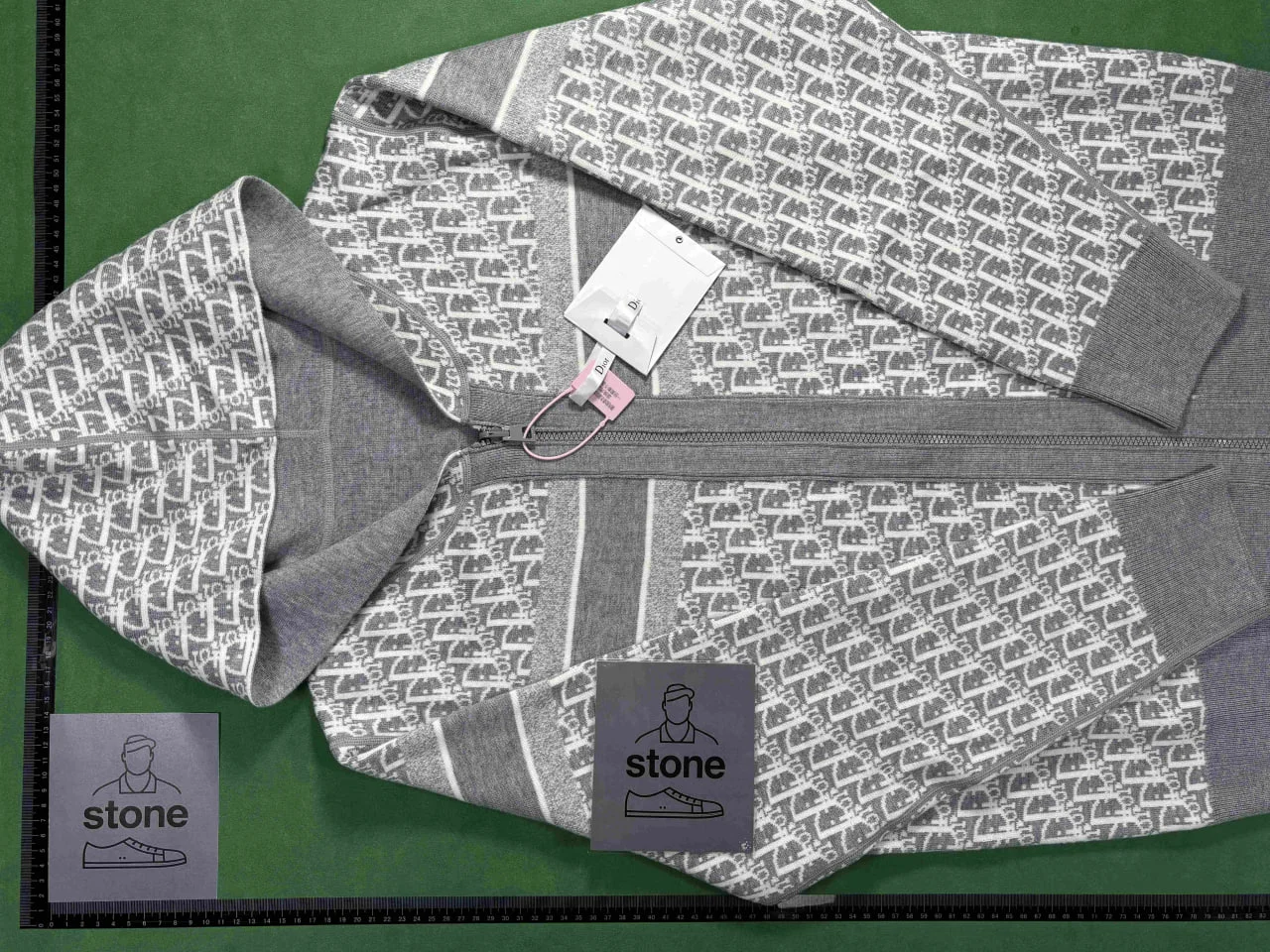 ADM-sweater 4