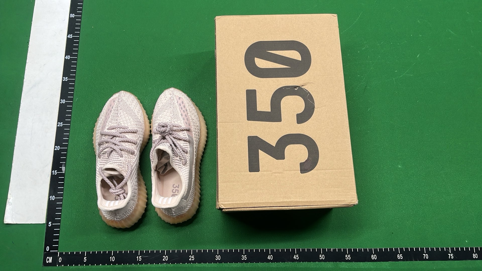 Y**zy V2 — Shoes — #5352 3