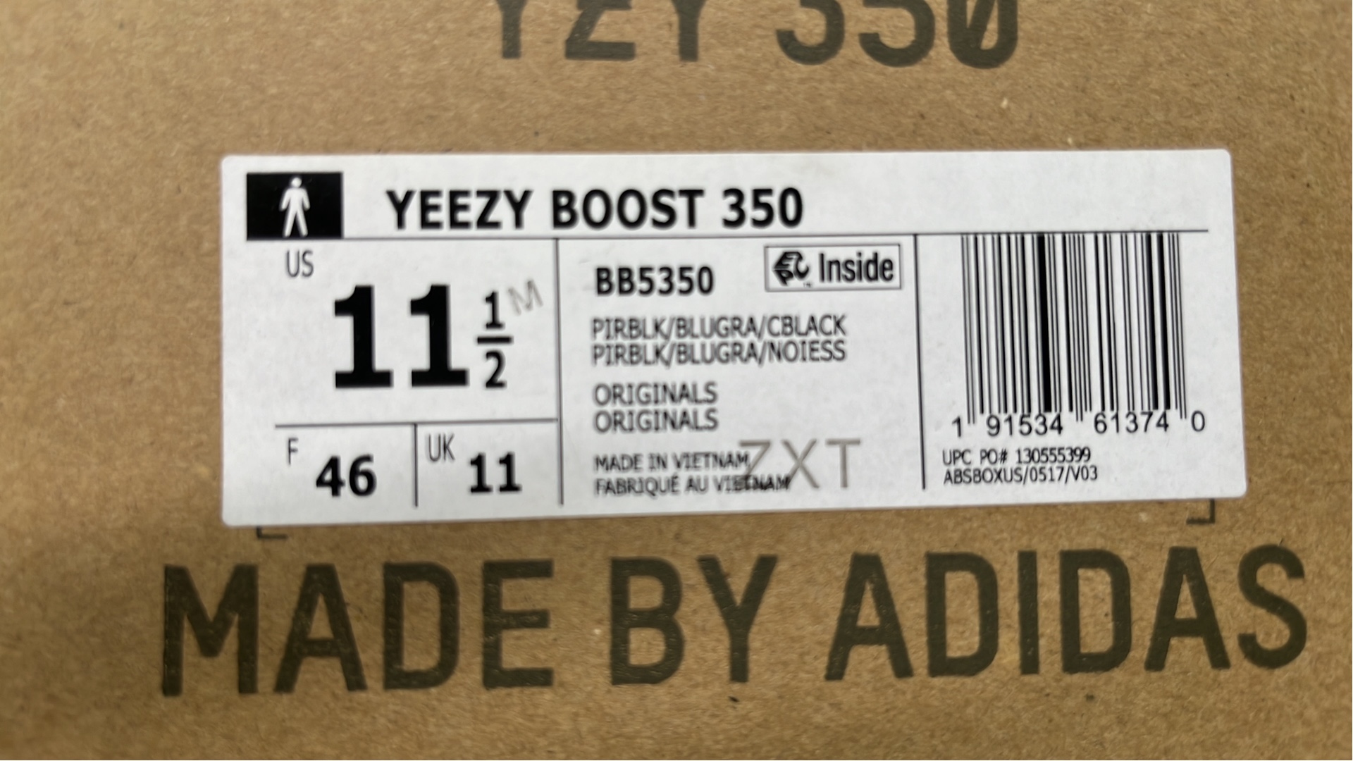 Y**zy V2 — Shoes — #5352 10