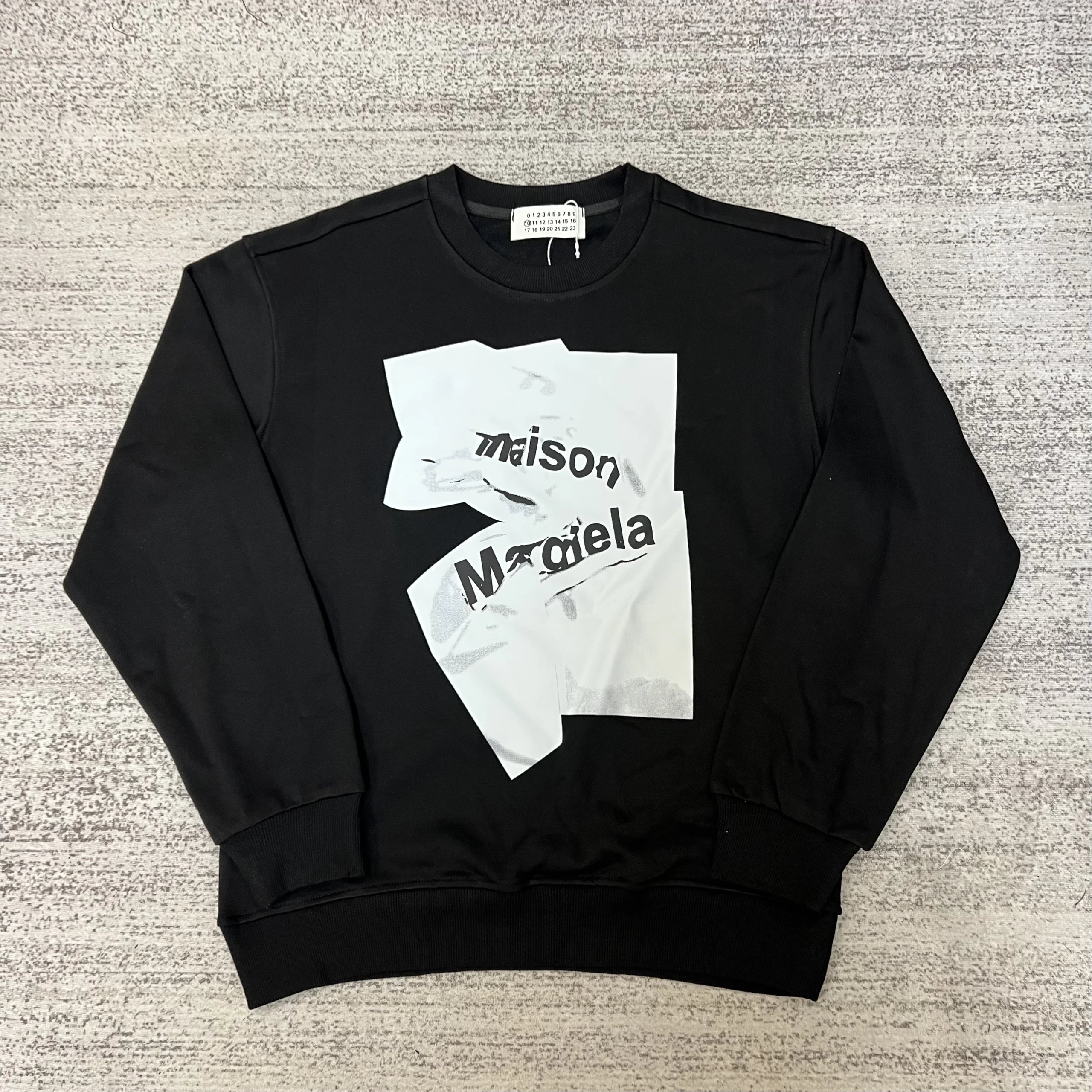 Unisex Loose-Fit Crewneck Letter-Graphic Sweatshirt
