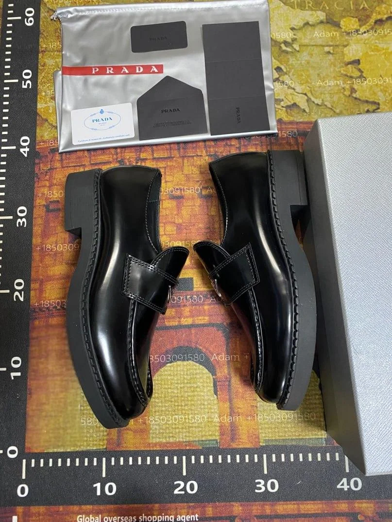 Shoes — Item 5369 3