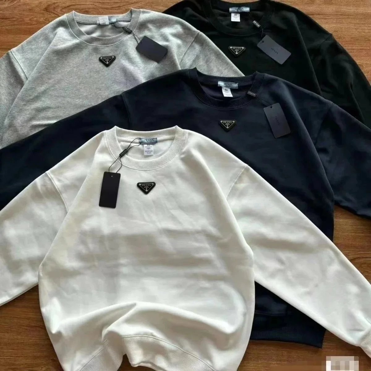 Crewneck Sweatshirt — #5372