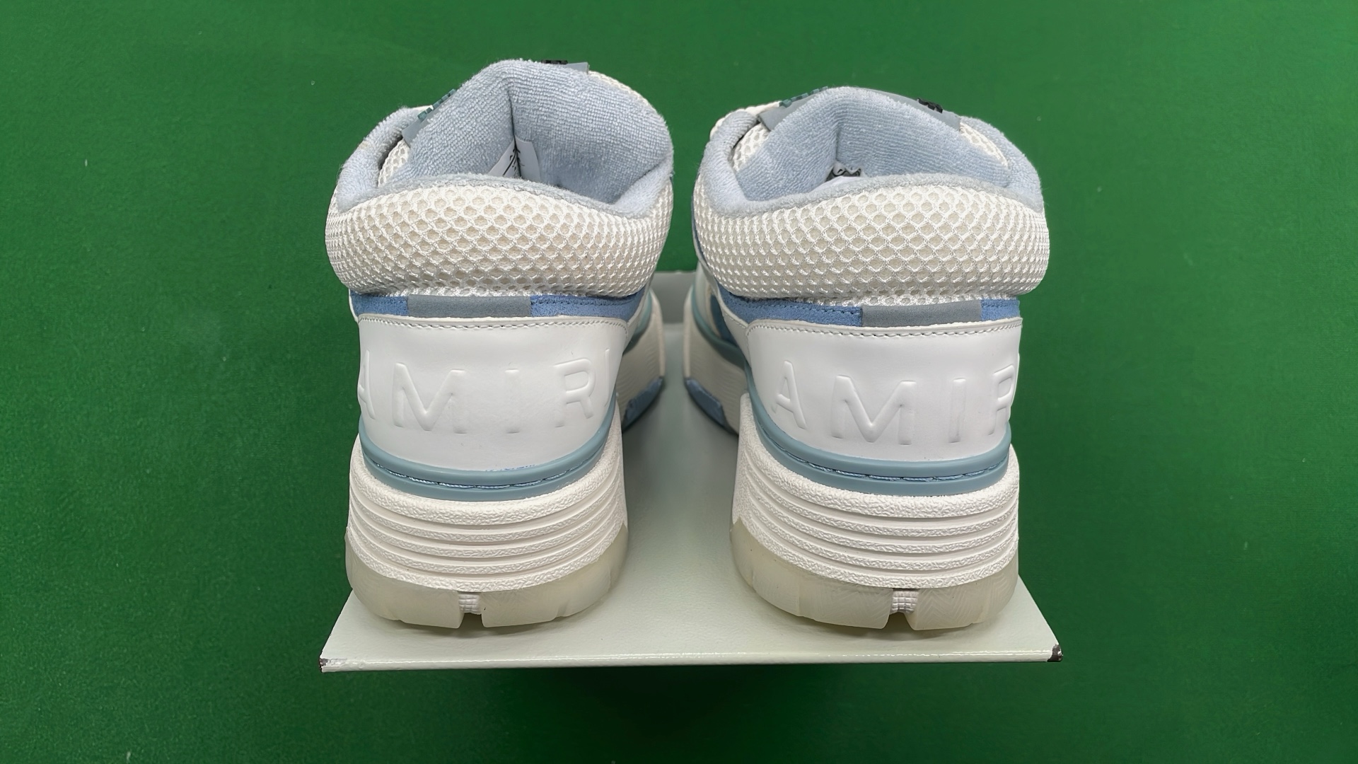 Unisex Sneakers — P-0100 — #5405 11