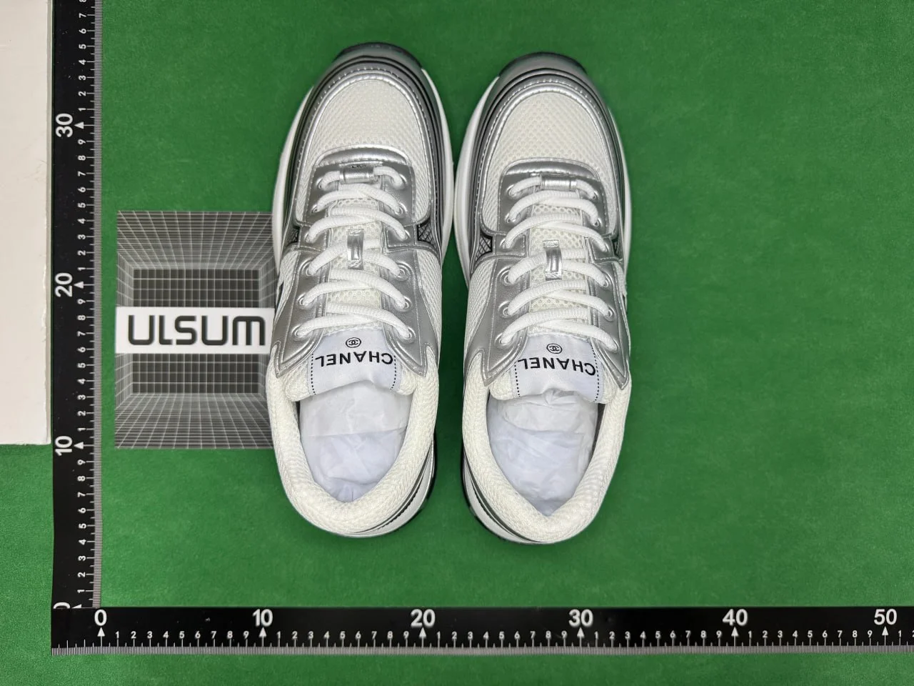Sneakers — WW 6