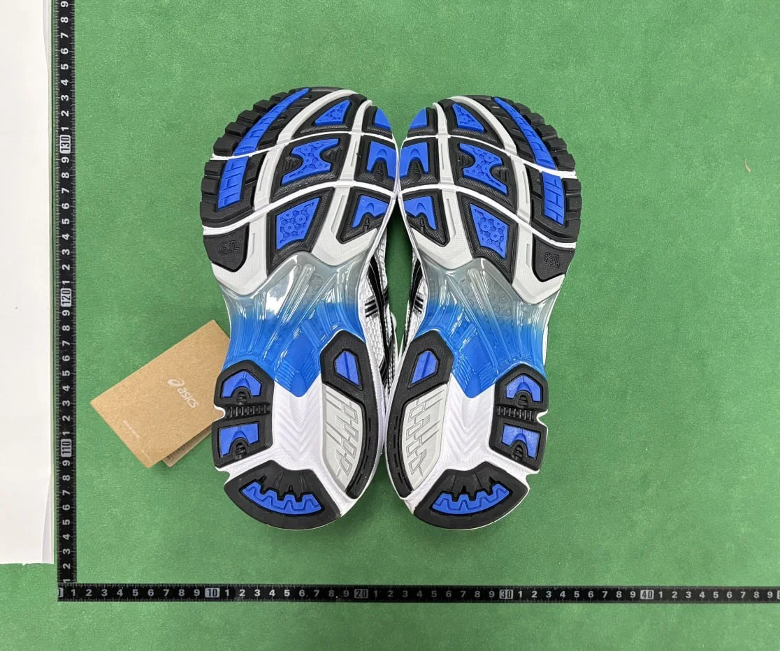 Sneakers — #5411 7