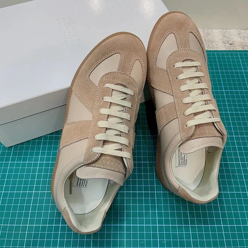 Shoes — Item 5474