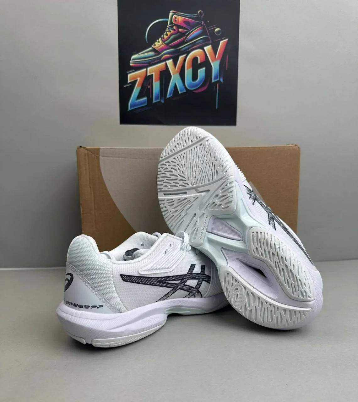 Sneakers — CY — #5497 6