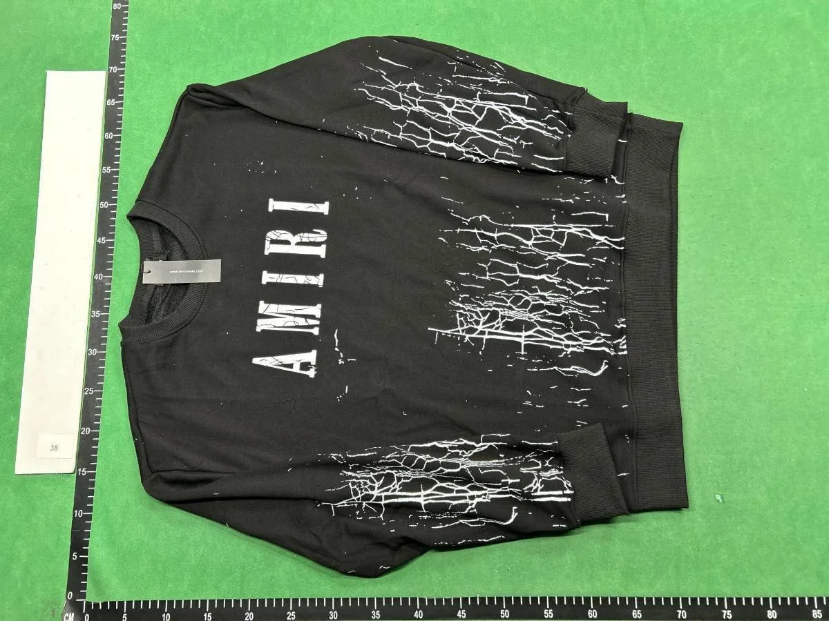 AMÓIRI Hoodie — #5501 6