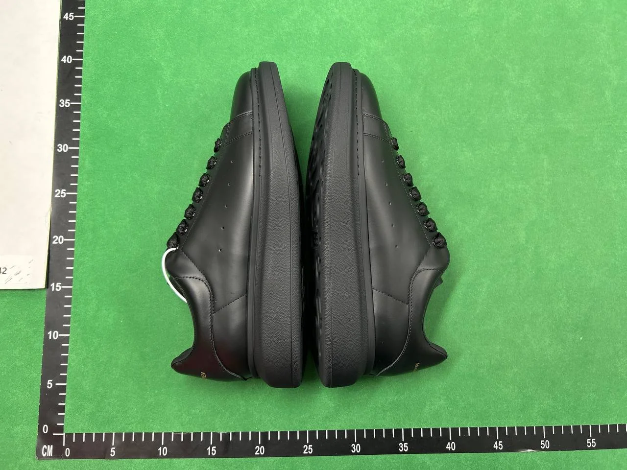 Sneakers — YHH33 3