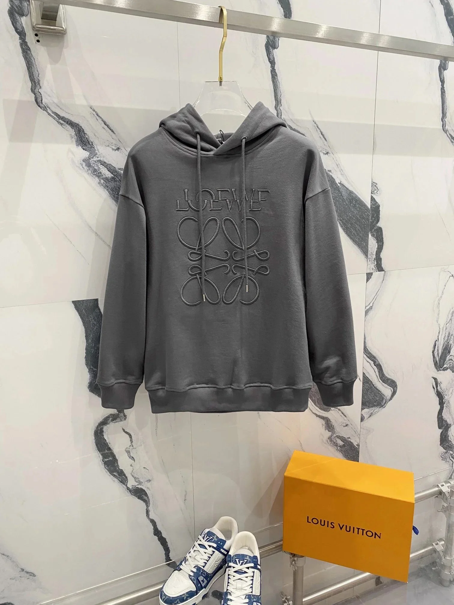 Crewneck Sweatshirt — #5611 5