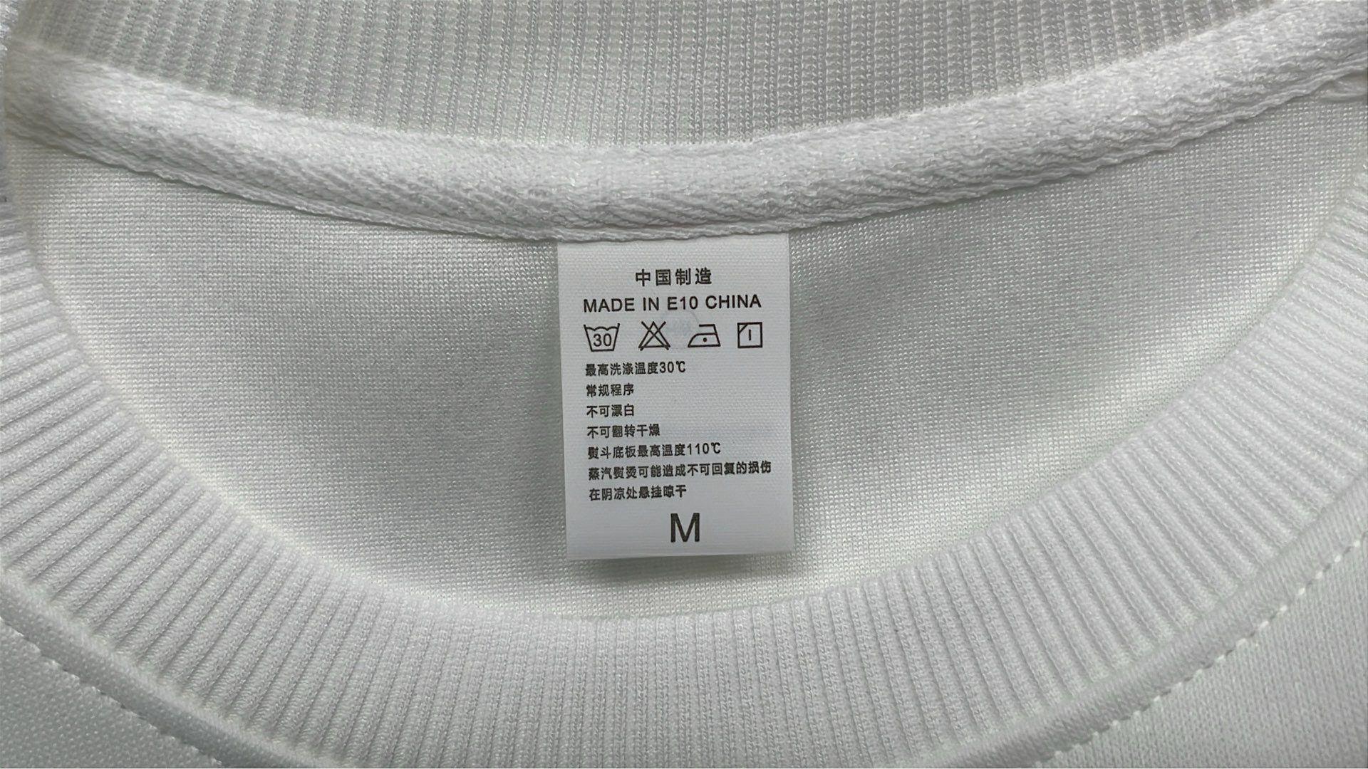 The new fashion all-in-one hoodie 007 3