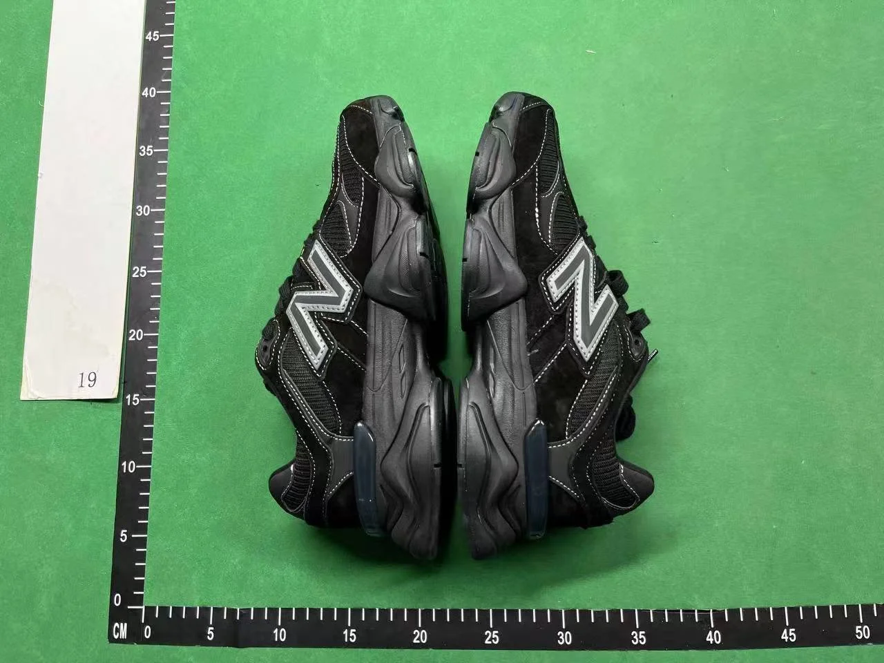 Unisex Sneakers — EEF 3