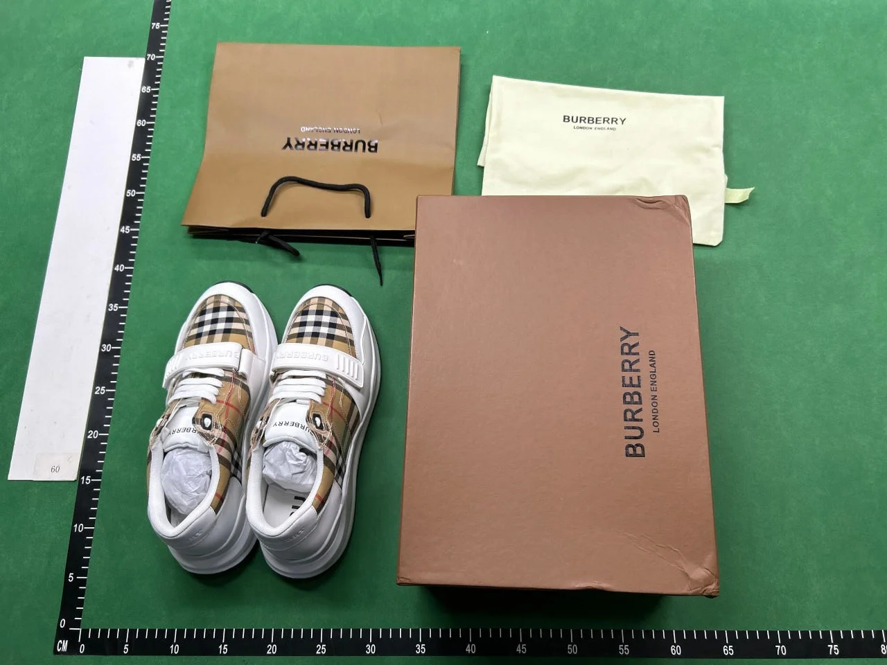 Retro Sneakers — LX14 4