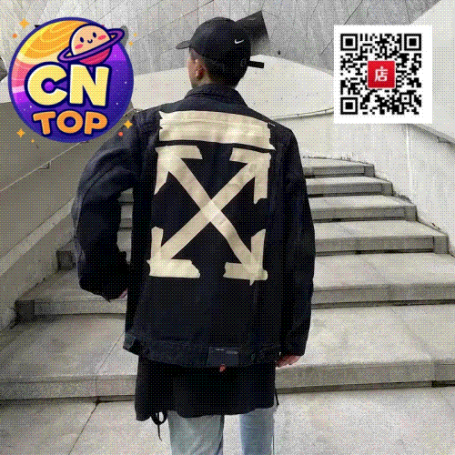 Coat CT4