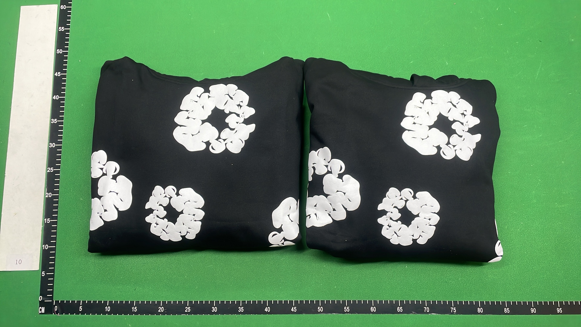 Clothing Set — Item 5675 10