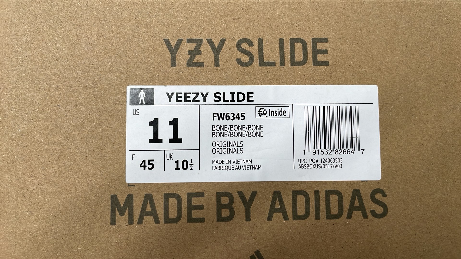 L*W B tch Y**zy SIide — Shoes 9
