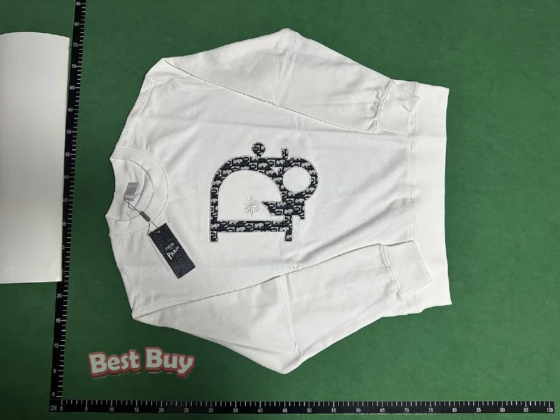 Sweatshirt — #5726 5