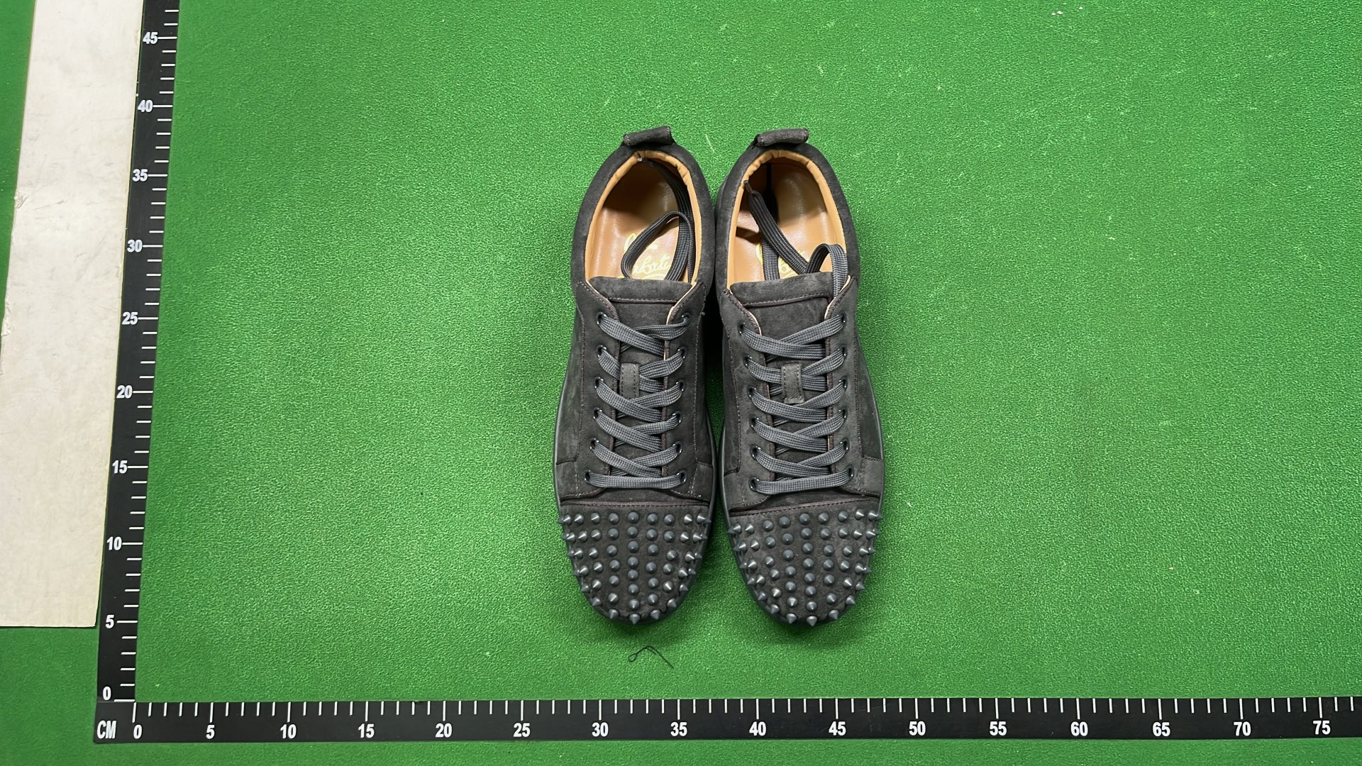 Sneakers — #5731 8